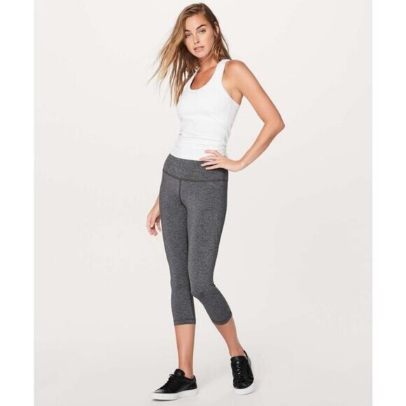 LULULEMON Wunder Under Crop Hi-Rise Luxtreme 21" Size 2 Heathered Black - Picture 3 of 7